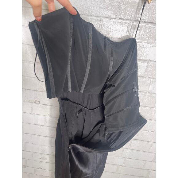 Gucci Womans 4 Strapless 100% Silk Cady Jumpsuit High Waist Drop Crotch Black 40 - Picture 8 of 16